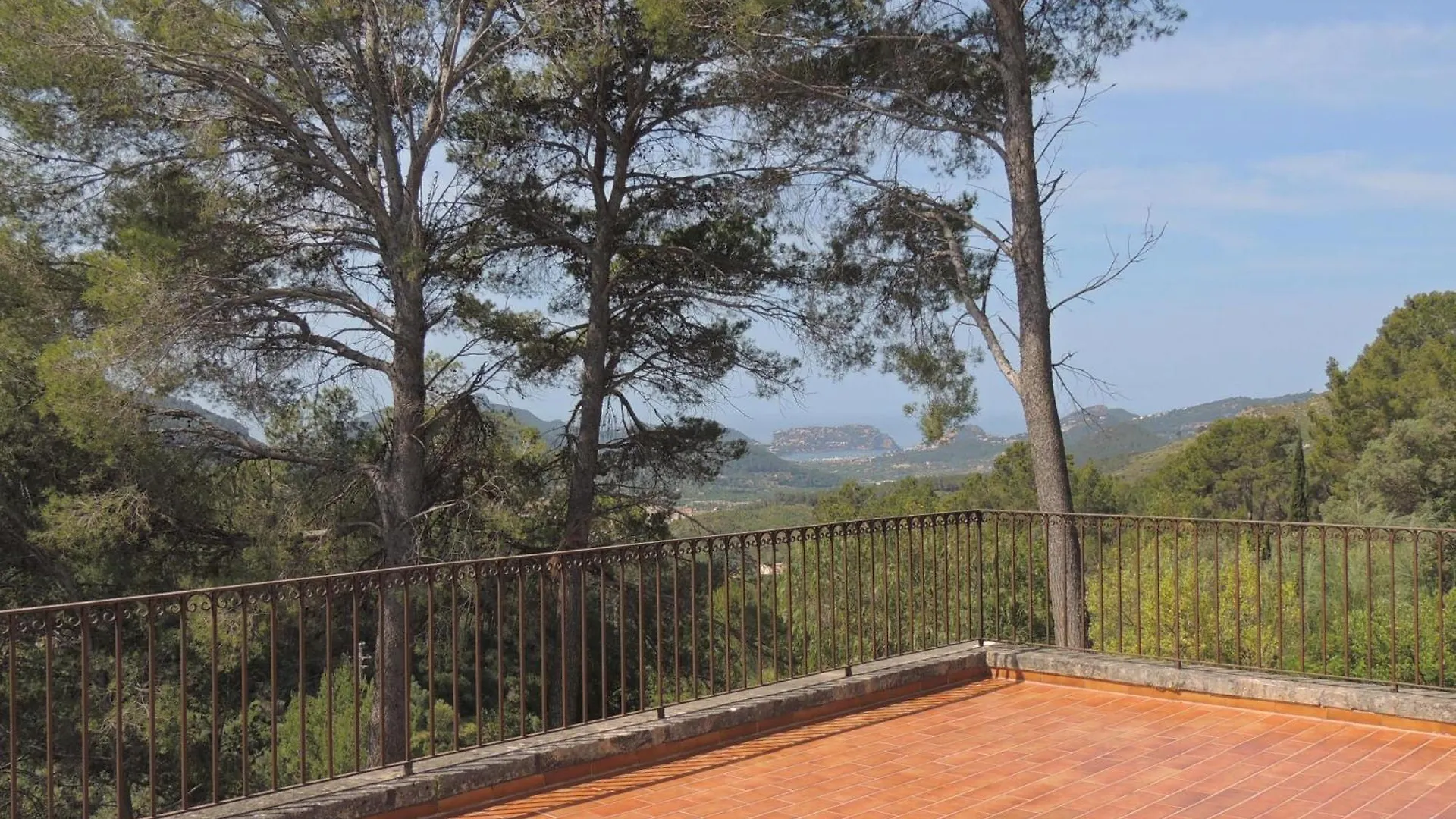 Villa En Andratx Con Piscina Privada Spain