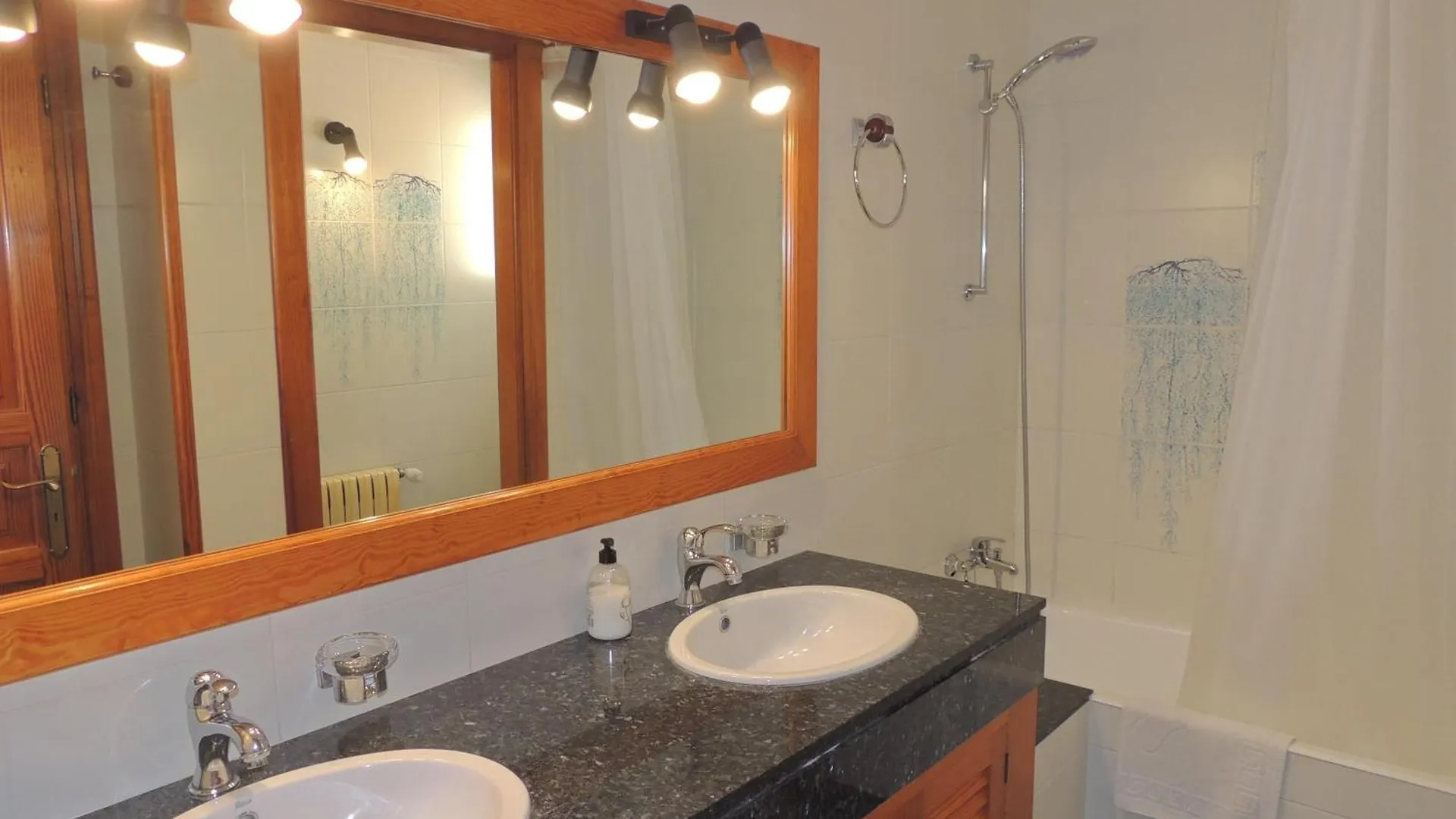 Villa En Andratx Con Piscina Privada
